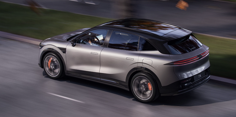 В Россию наконец привезли новейший Zeekr 7X